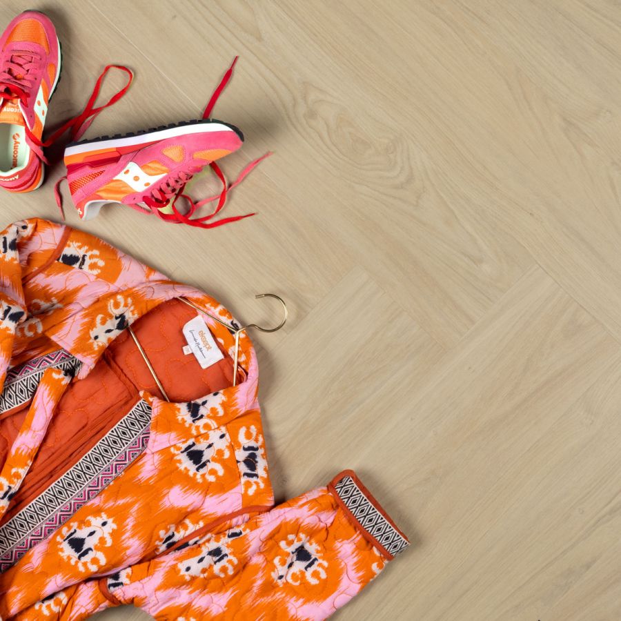 Douwes Dekker - Ambitieus - 07818 - Brede Visgraat Tiramisu - Rigid Click