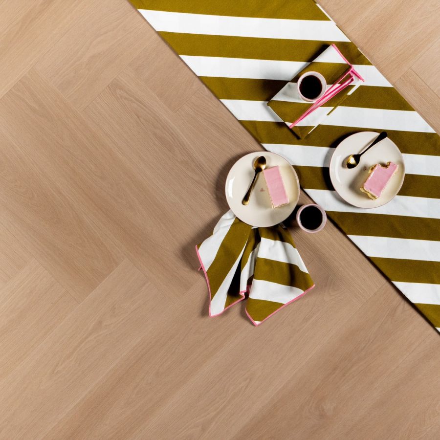 Douwes Dekker - Ambitieus - 10512 - Riante Plank Tompouce - Ultra Mat - Click