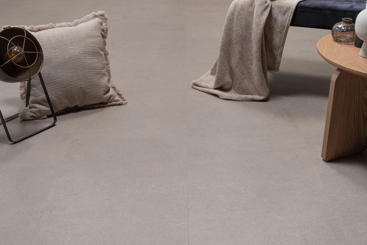 Floer - Tegel - FLR-3612 - Betonlook Greige - Dryback - Megamat