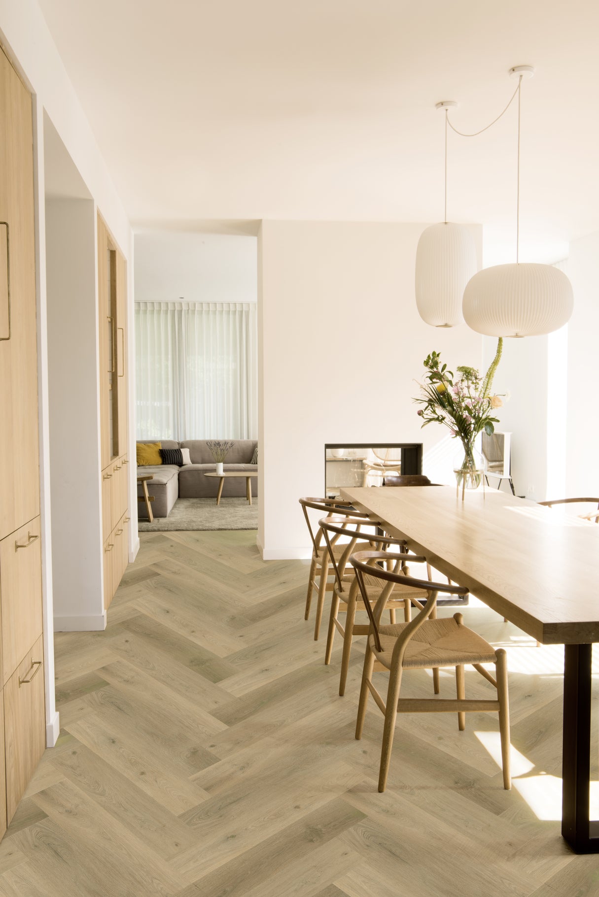 Gelasta - Vario Walvisgraat - 5305 - Prestige Oak Smoked - Rigid Click