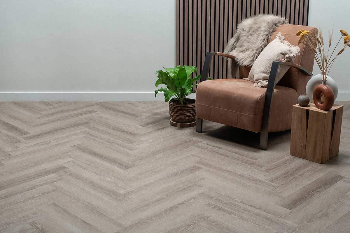 Floer - Visgraat - FLR-3518 - Grijs Eiken - Dryback