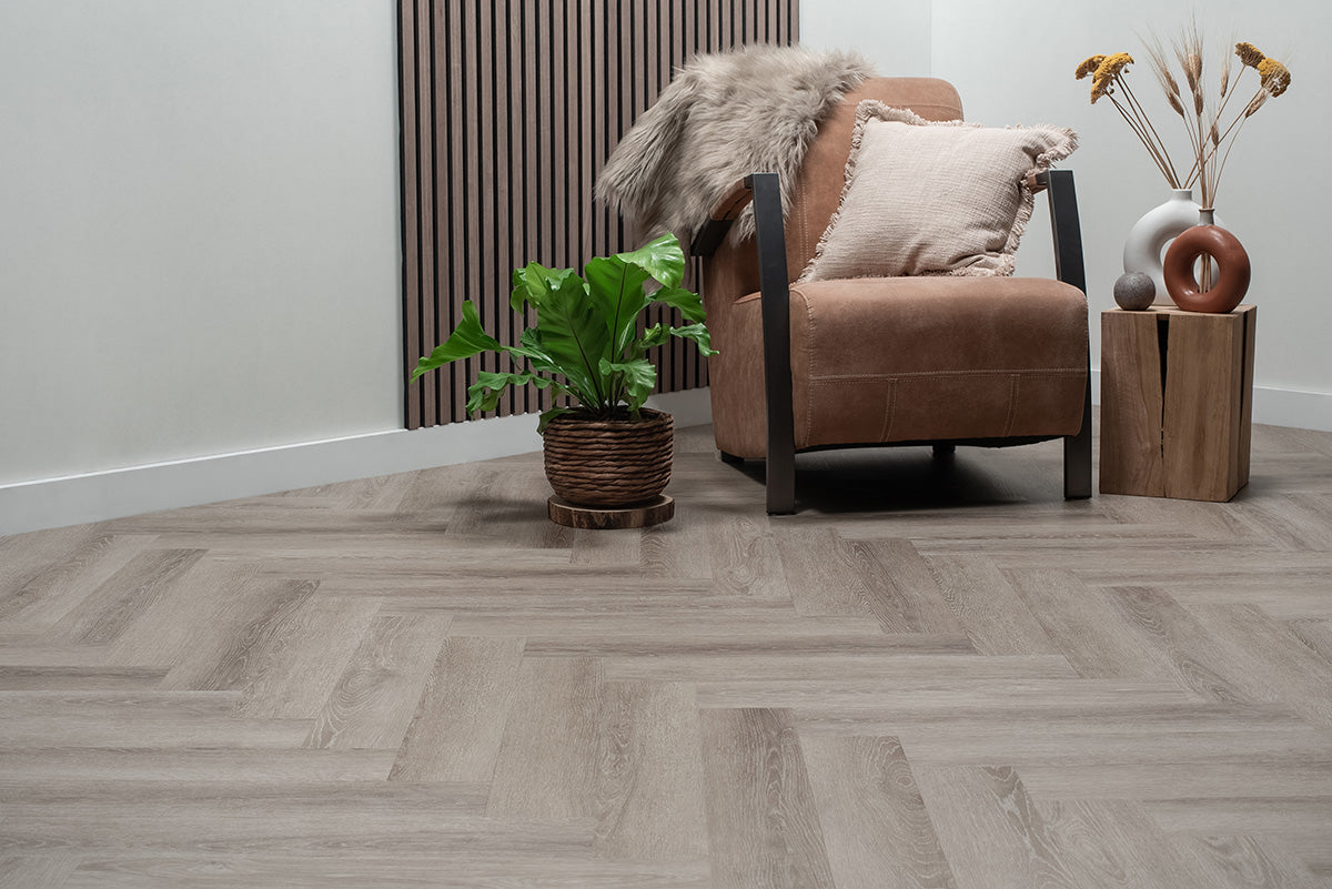 Floer - Visgraat - FLR-3518 - Grijs Eiken - Dryback