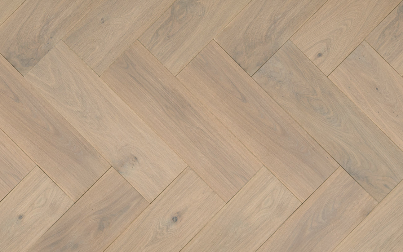 Floer - Enkel Gerookt + Wit Geolied - FLR-4003 - Visgraat Rustiek Eiken Multiplank